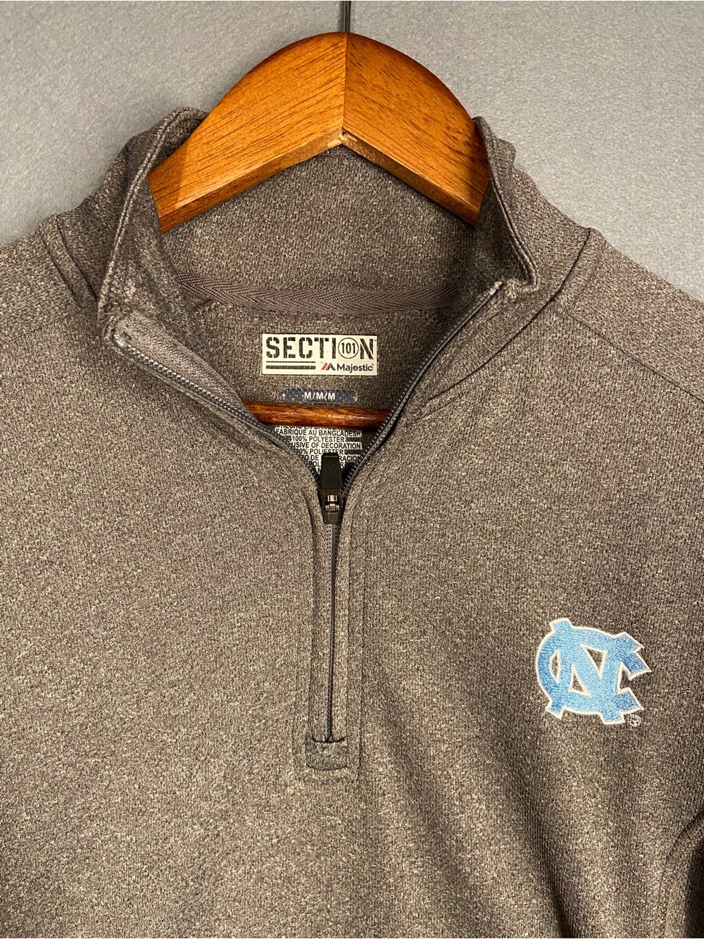 North Carolina Tar Heels Men's Quarter Zip Athletic Pullover